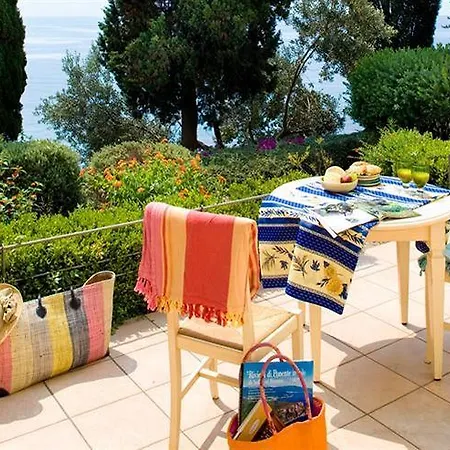 Hotel Monti E Mare Alassio