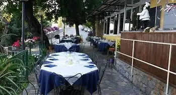 Monti E Mare 알라시오