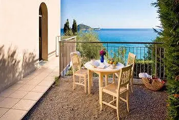 Hotel Monti E Mare *