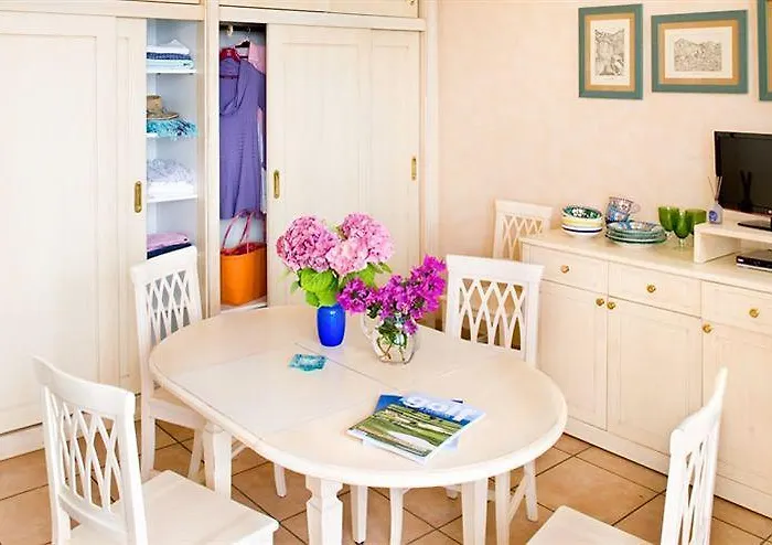 Hotel Monti E Mare *