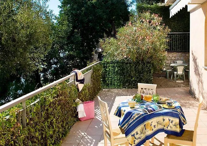 Monti E Mare Hotel Alassio